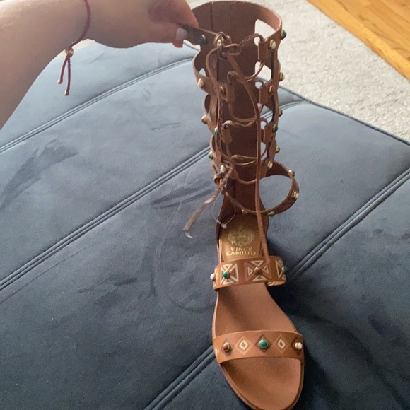 Vince Camuto sandals - Picture 4 of 4